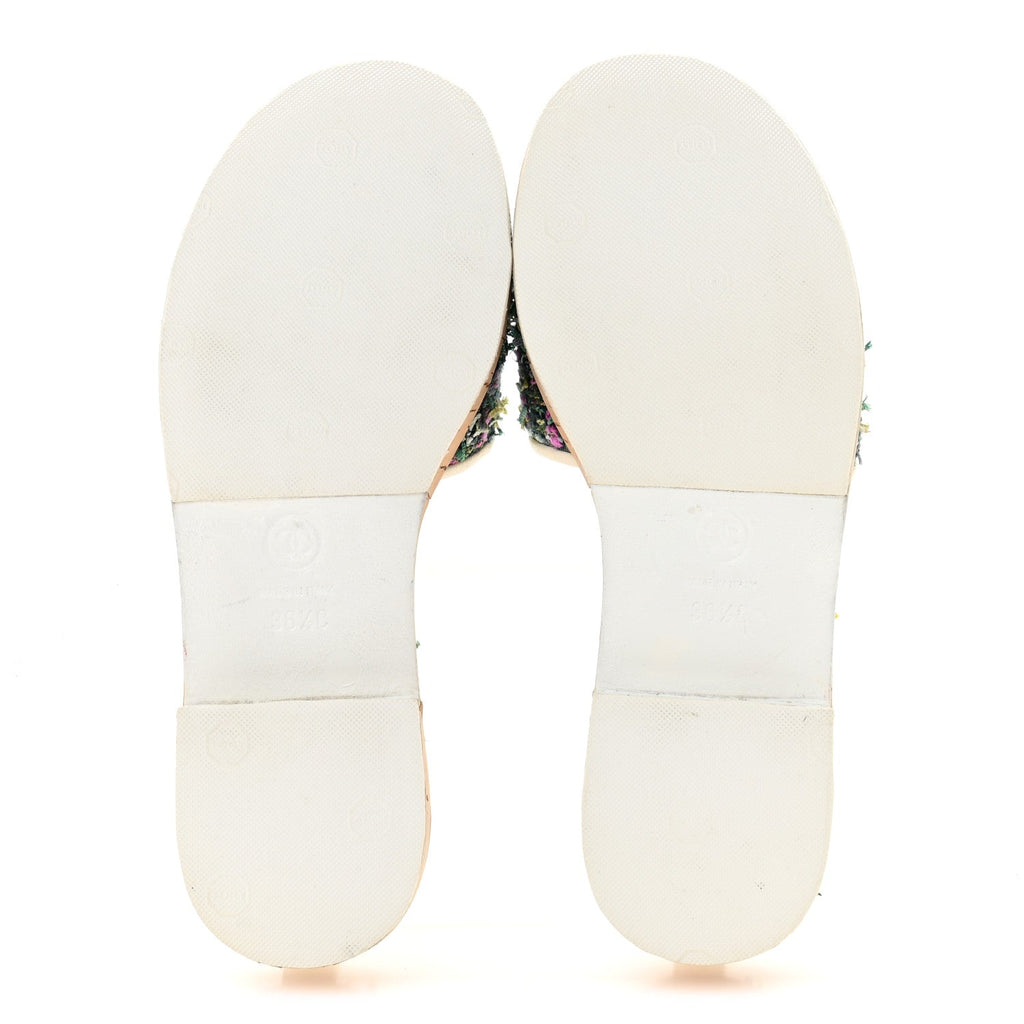CHANEL TWEED CORK CC CHAIN MULE SANDAL WHITE