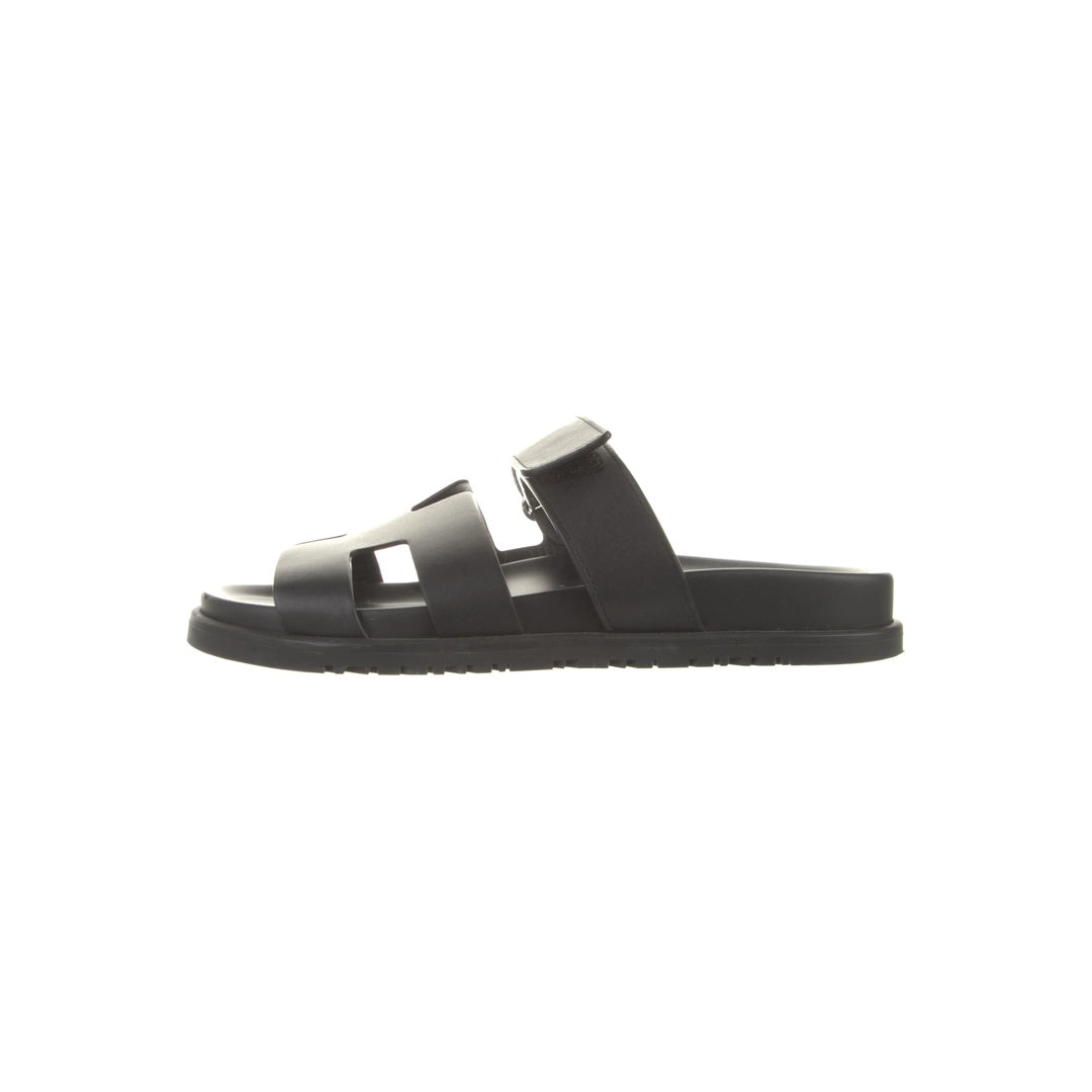 HERMÈS CHYPRE SANDAL BLACK