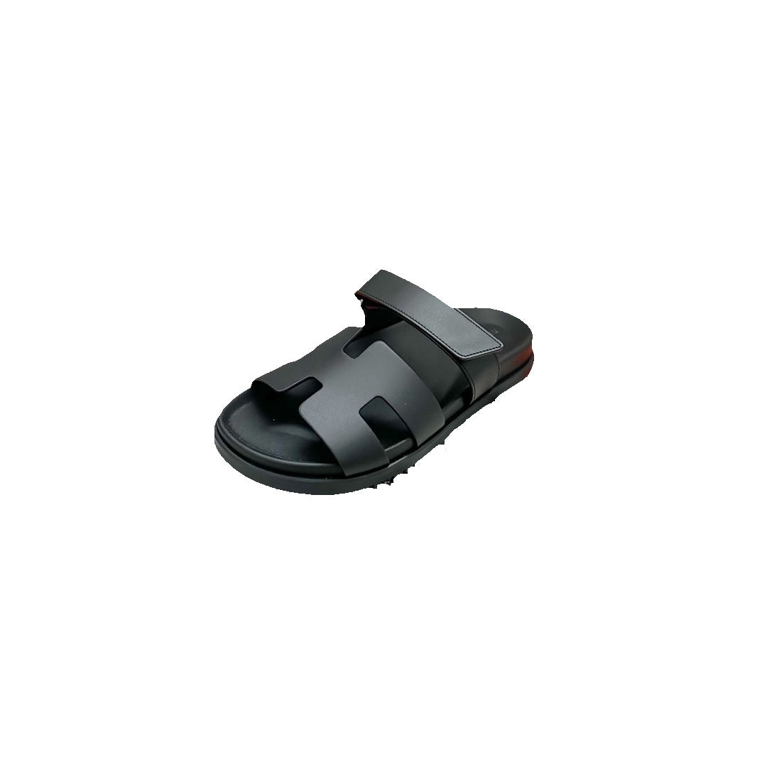 HERMÈS CHYPRE SANDAL BLACK