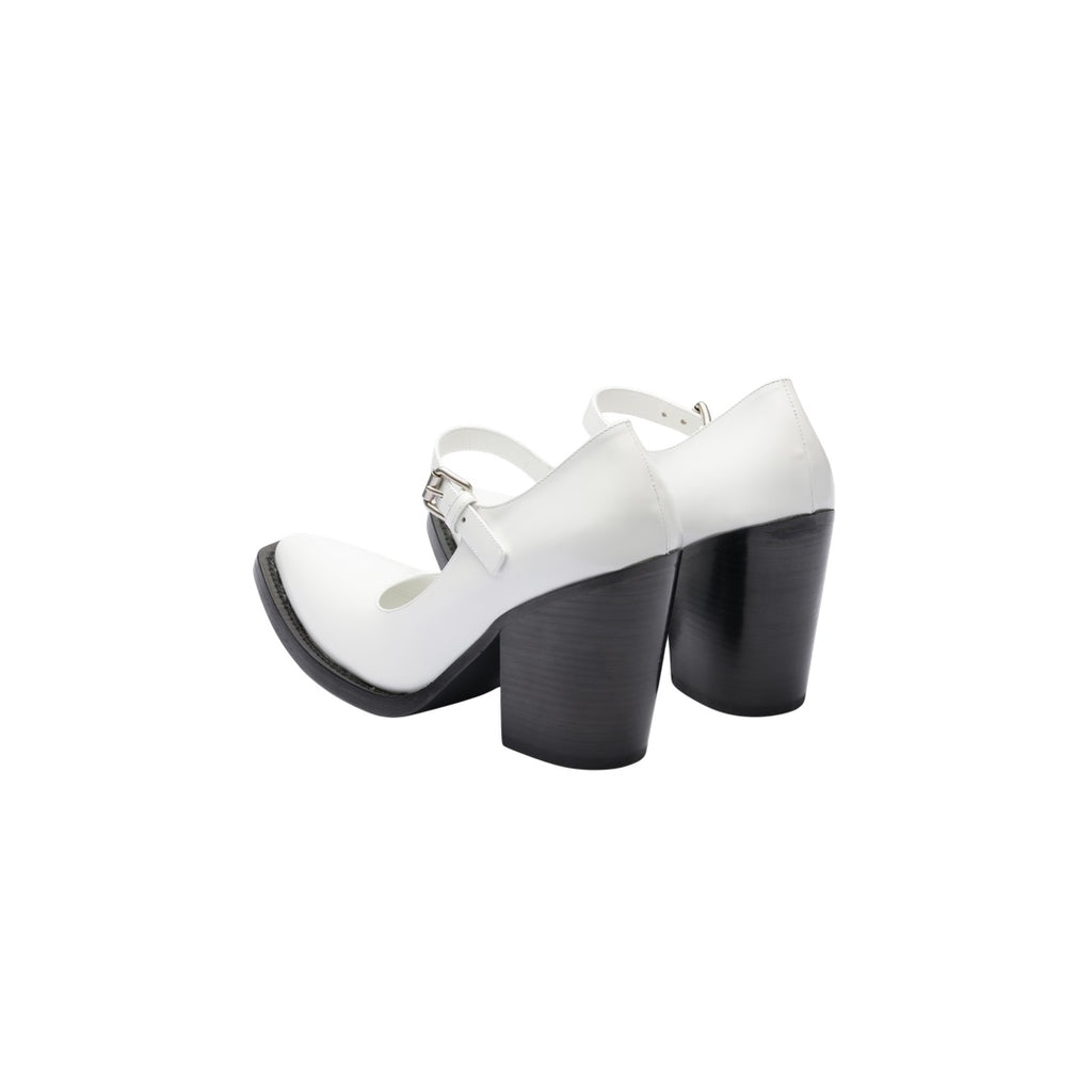 PRADA LEATHER PUMPS WHITE