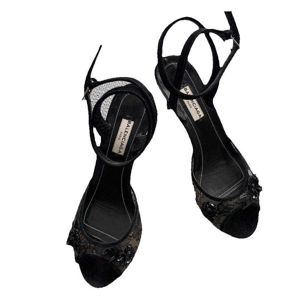 BALENCIAGA FLORAL-EMBELLISHED LACE FLAT SANDALS BLACK