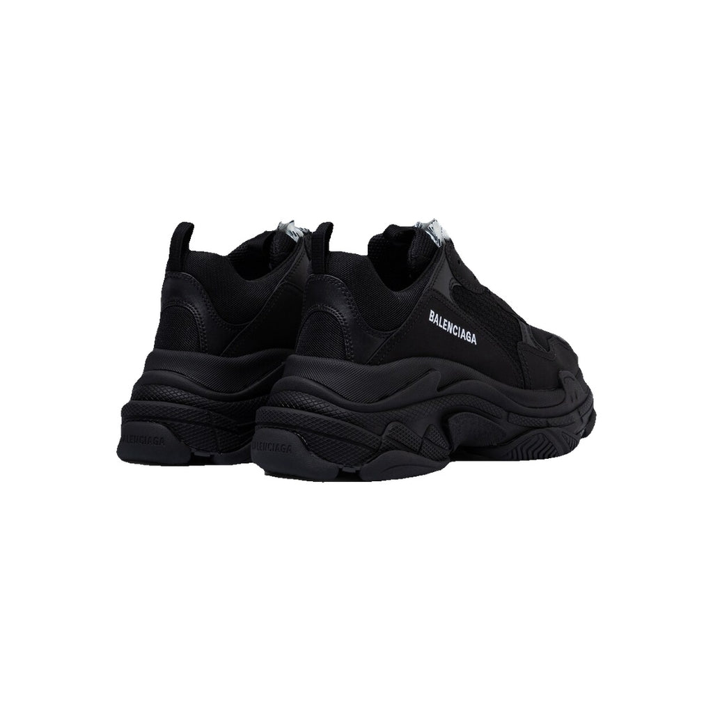 BALENCIAGA TRIPLE S SPORTS SHOES BLACK
