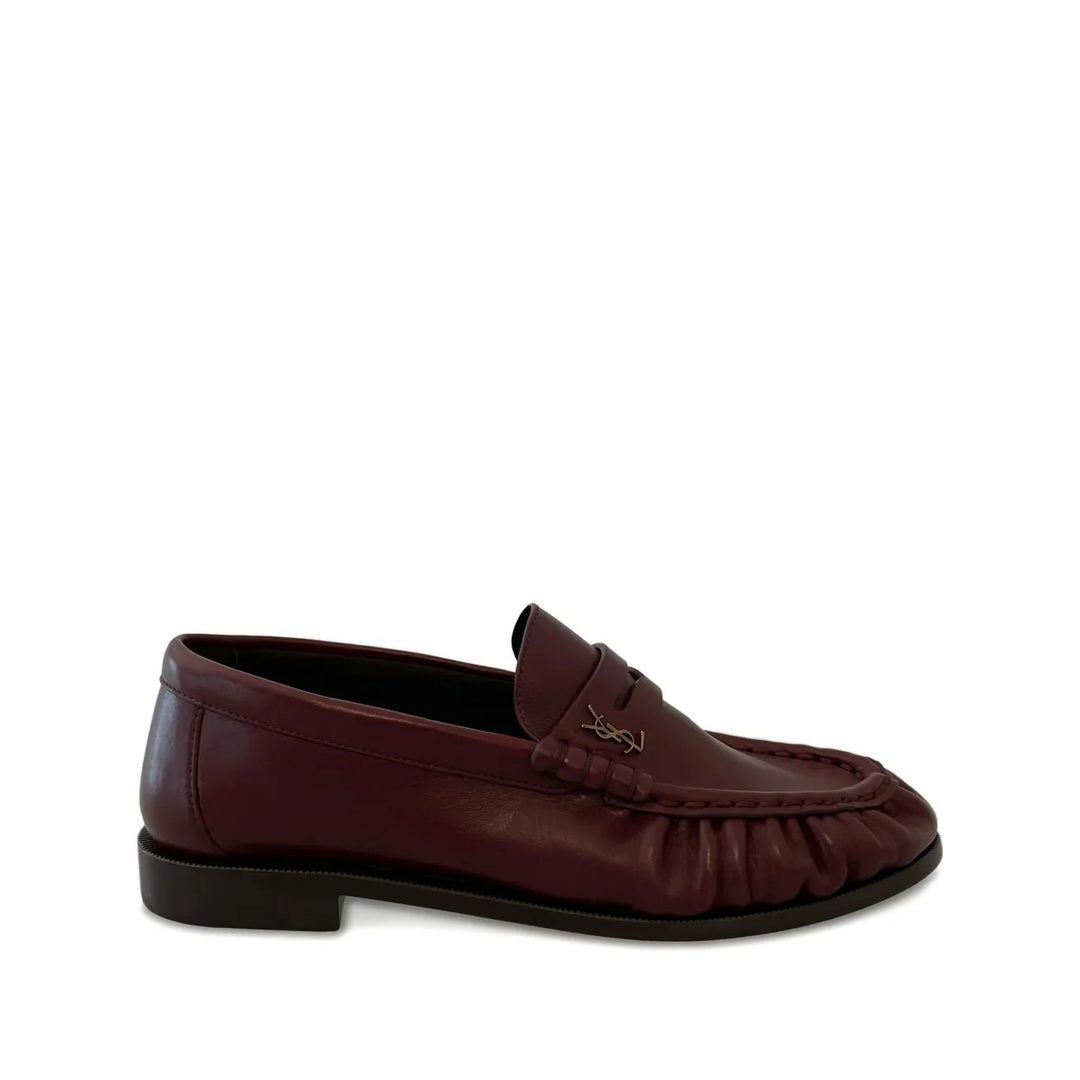 SAINT LAURENT LOGO-PLAQUE LEATHER LOAFERS BURGUNDY