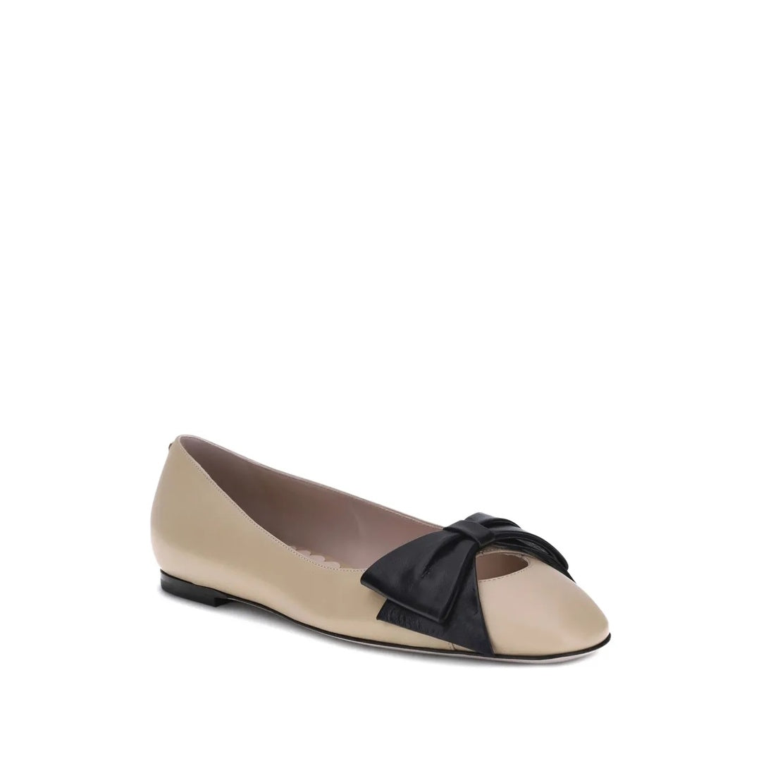 VALENTINO GARAVANI CONTRAST-BOW BALLET FLATS BEIGE