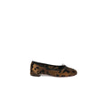 CHRISTIAN LOUBOUTIN BALLET FLAT IVORY