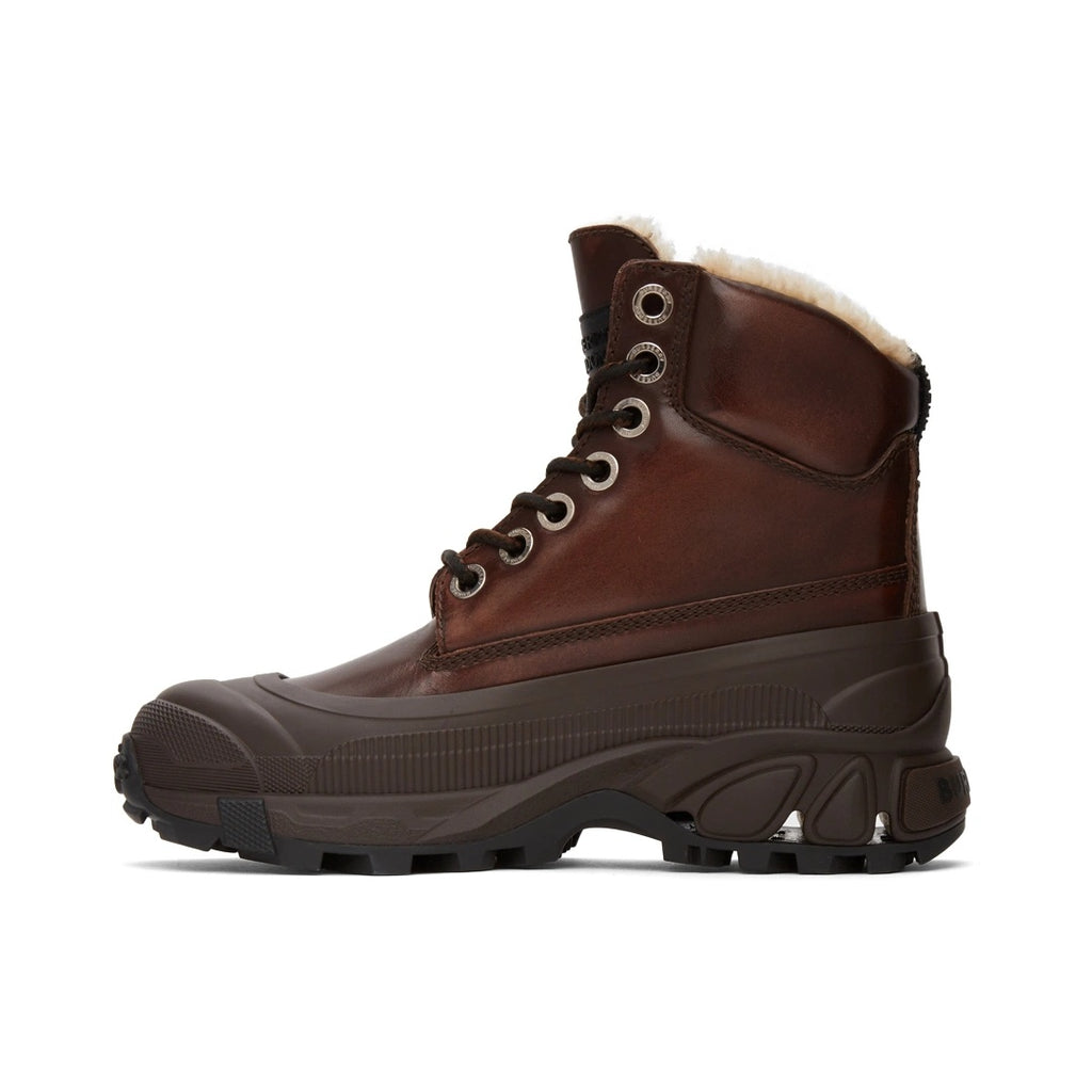 Burberry Arthur Boots Brown