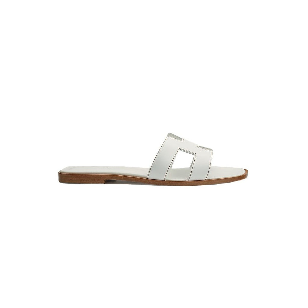 HERMÈS HERMES BOX CALFSKIN ORAN SANDAL WHITE
