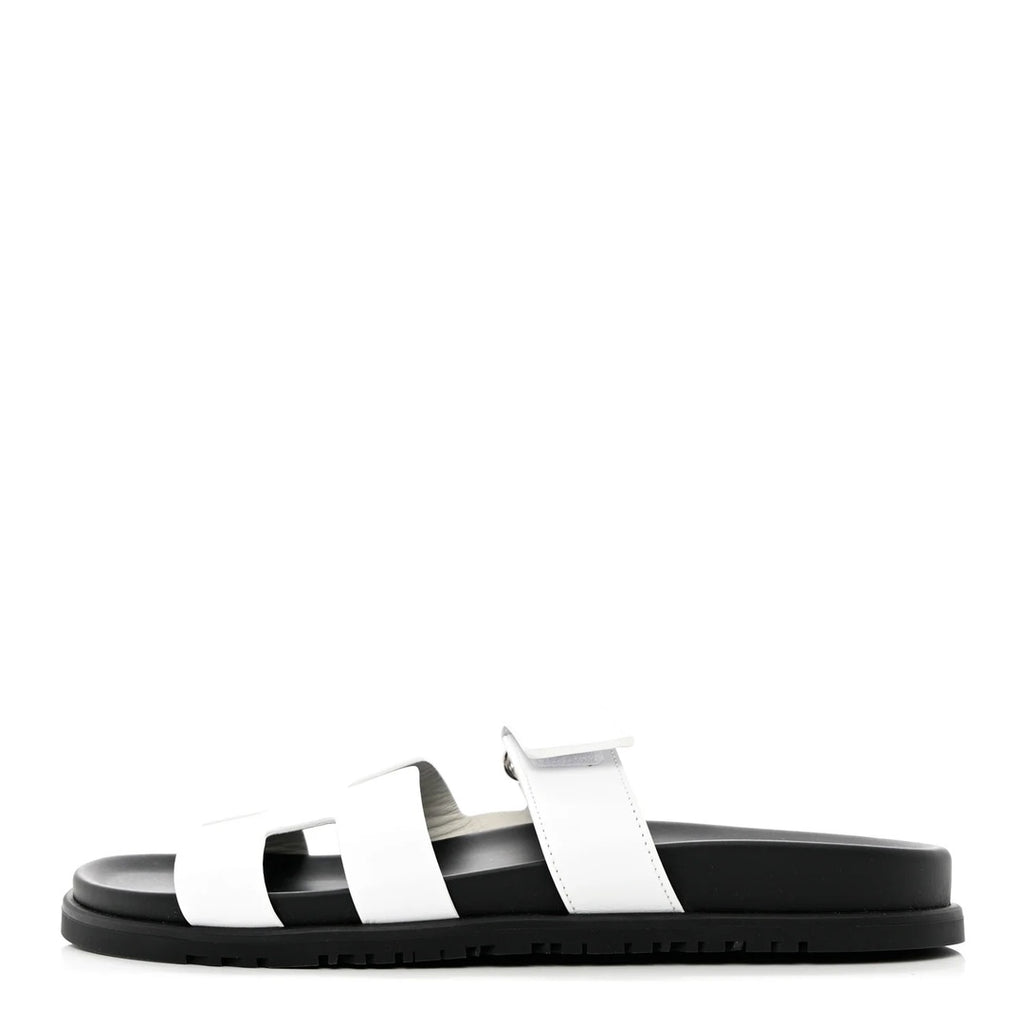HERMÈS HERMES CALFSKIN CHYPRE SANDAL WHITE
