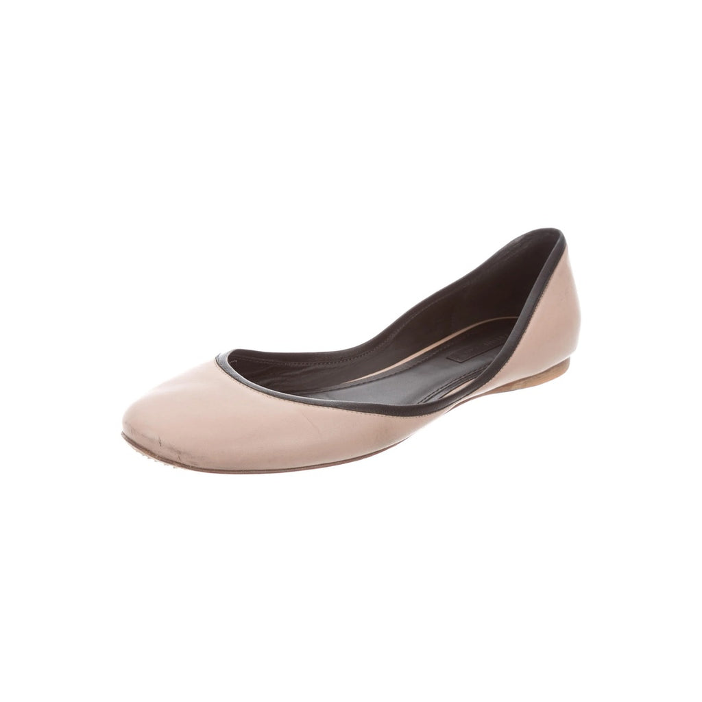 CELINE ELEGANT LEATHER FLATS BUFF TAN