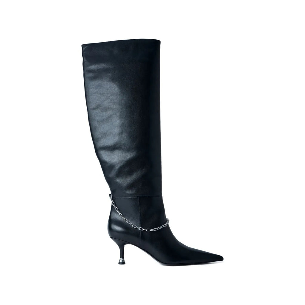ALEXANDER WANG AKILA CHAIN POINTED LEATHER BOOT BLACK